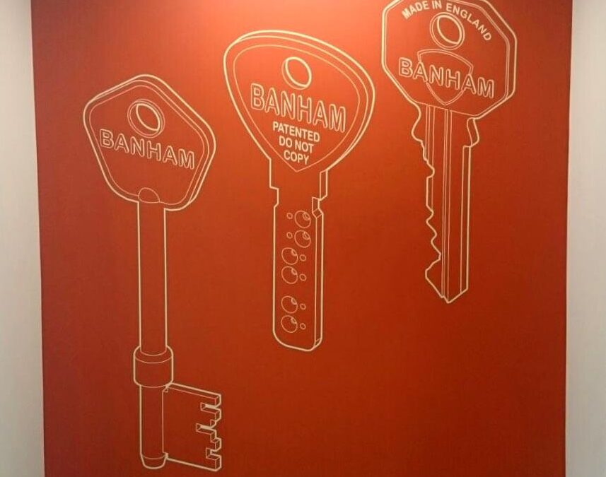 Vinyl Graphics: The Cost-Effective, Eye-Catching Solution for Business Branding
